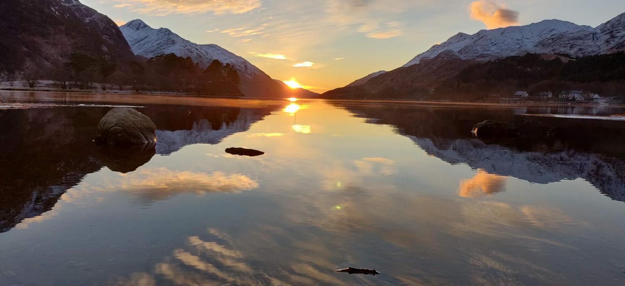 Вілла Number 4, Loch Shiel View Гленфіннан Екстер'єр фото
